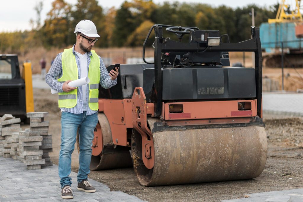 precyzyjne zagęszczanie terenu stalowym walcem